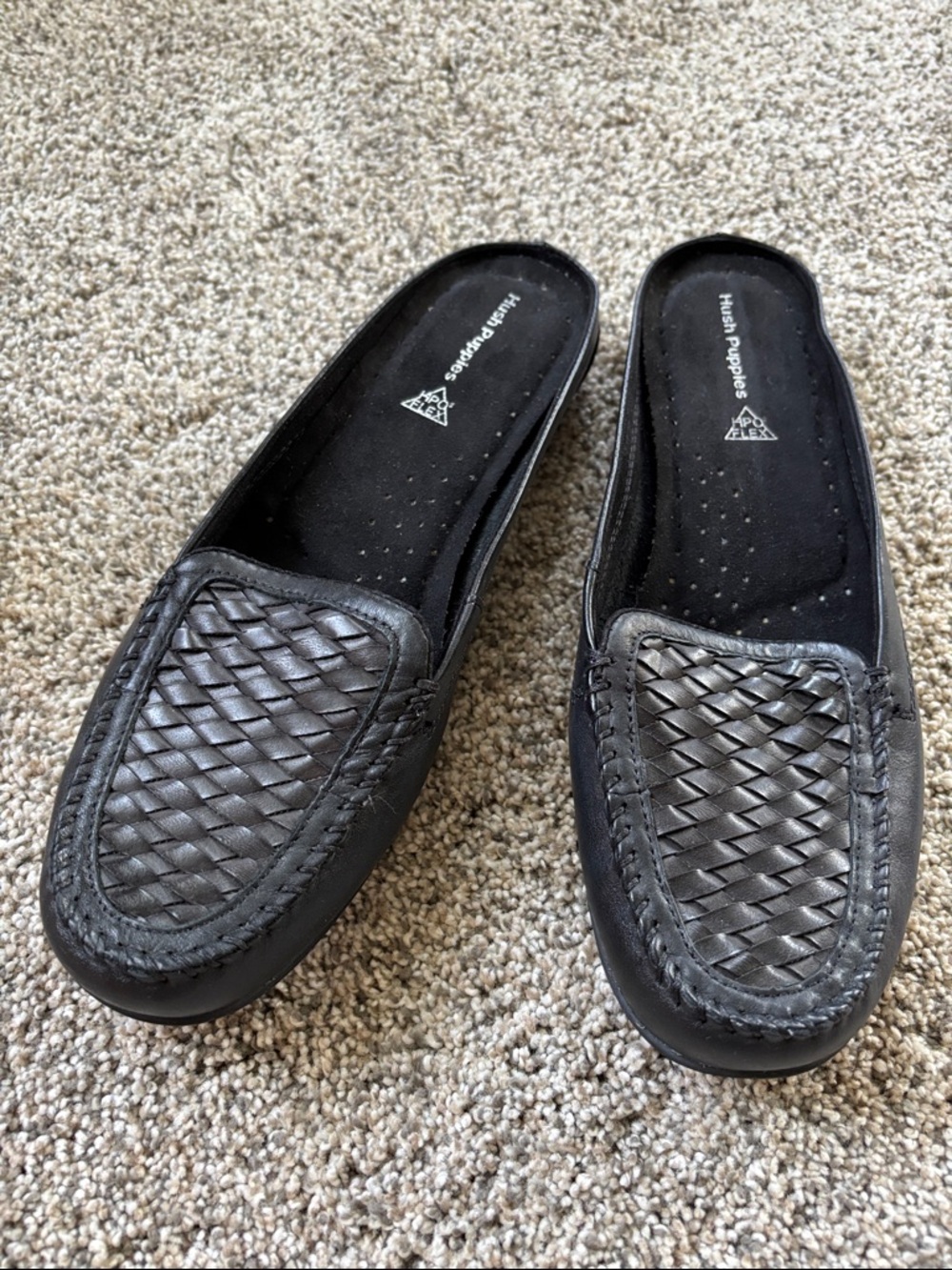 Hush Puppies Women’s Black Woven Leather Slip-On Mules -Flats 8.5M